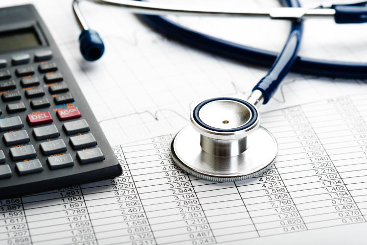 Análisis del desempeño presupuestario del sector salud en el período 2019-2021 Análisis del desempeño presupuestario del sector salud en el período 2019-2021